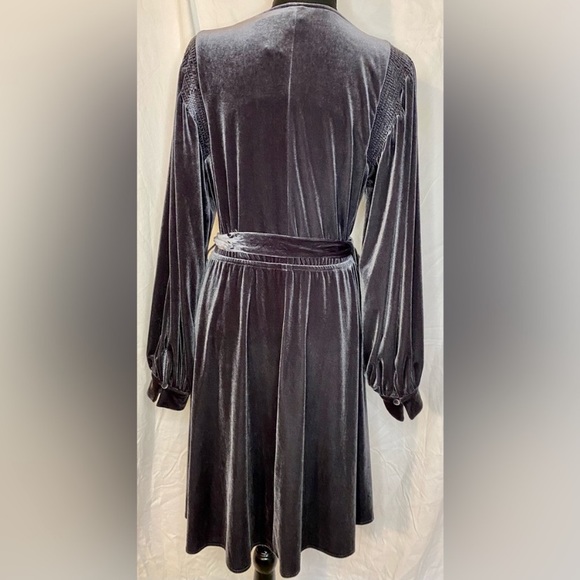 NWT Calvin Klein Balloon Sleeves Velvet Dress - Picture 5 of 14